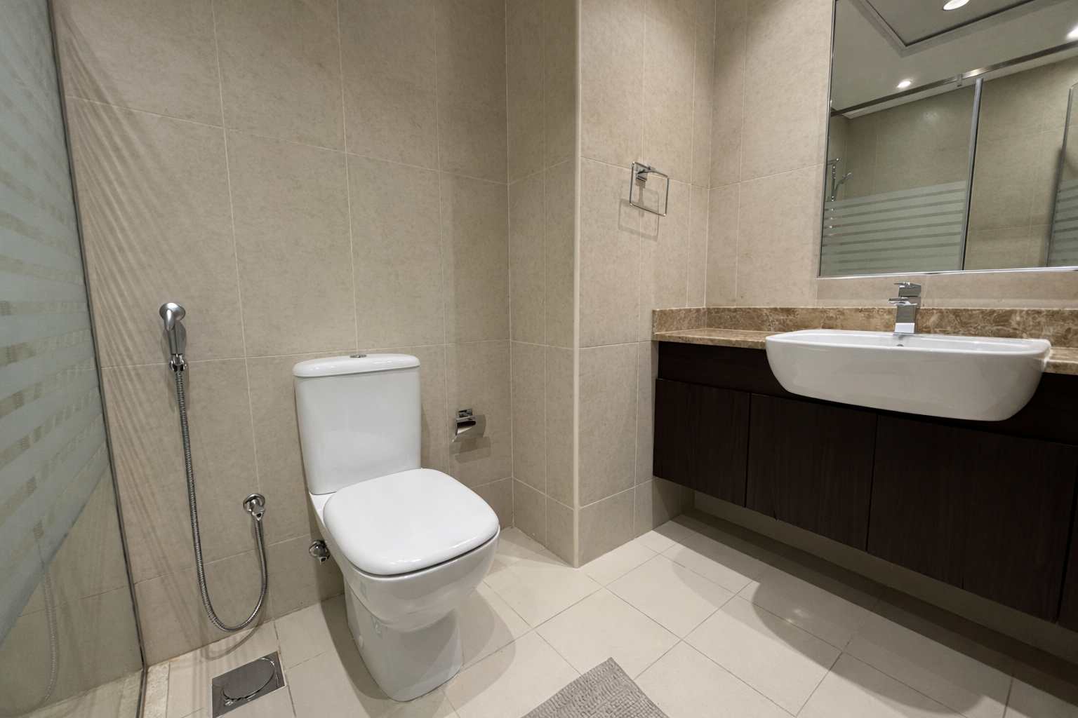 4 Bedrooms Townhouse in Grand Views