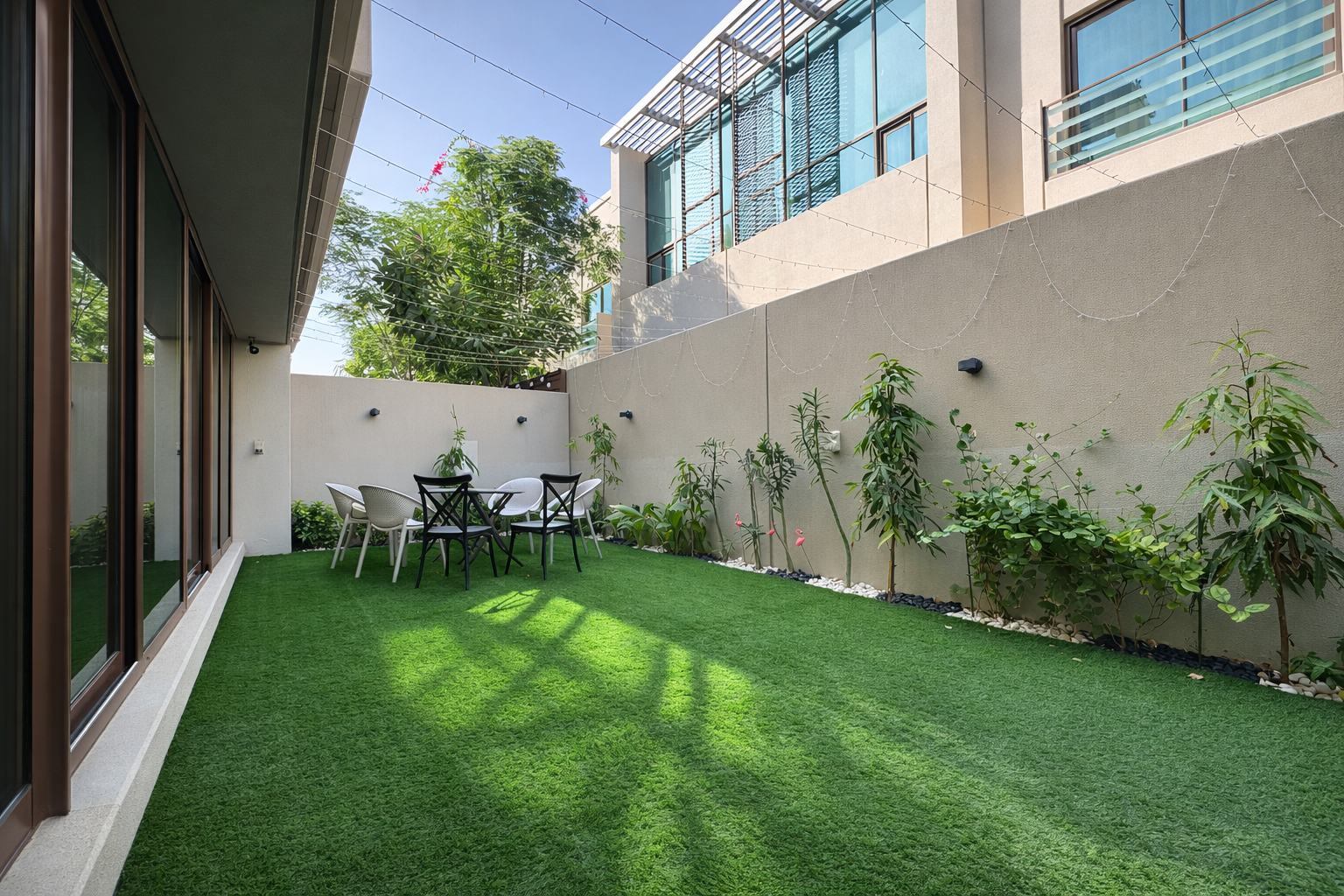 4 Bedrooms Townhouse in Grand Views