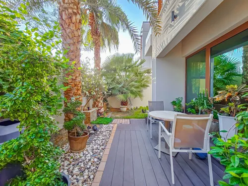 6 Bedrooms Villa in Grand Views