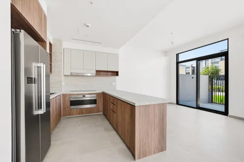 3 Bedrooms Townhouse in Mudon Al Ranim 1