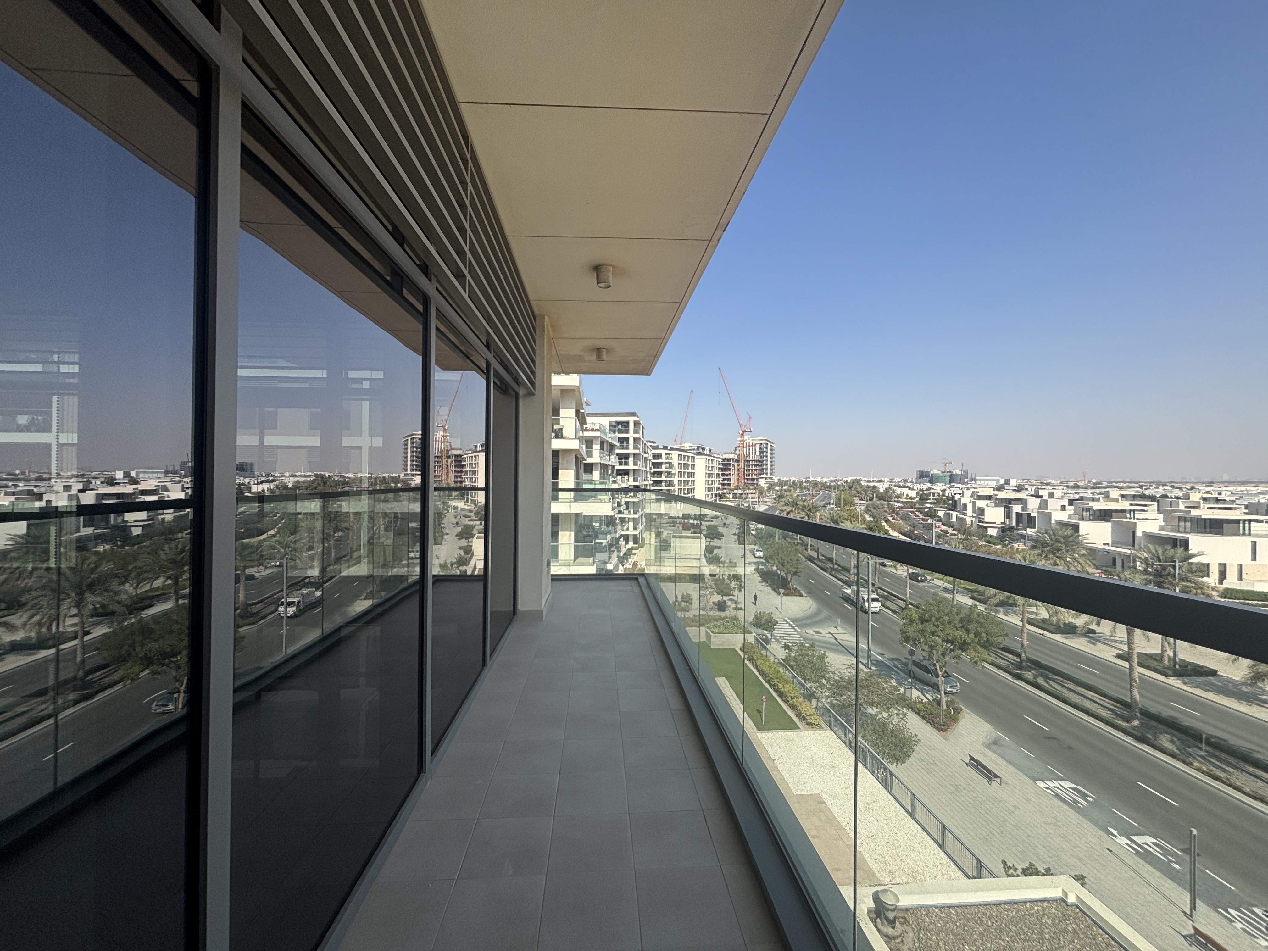 2 Bedrooms Apartment in Mulberry at Park Heights Mulberry B1