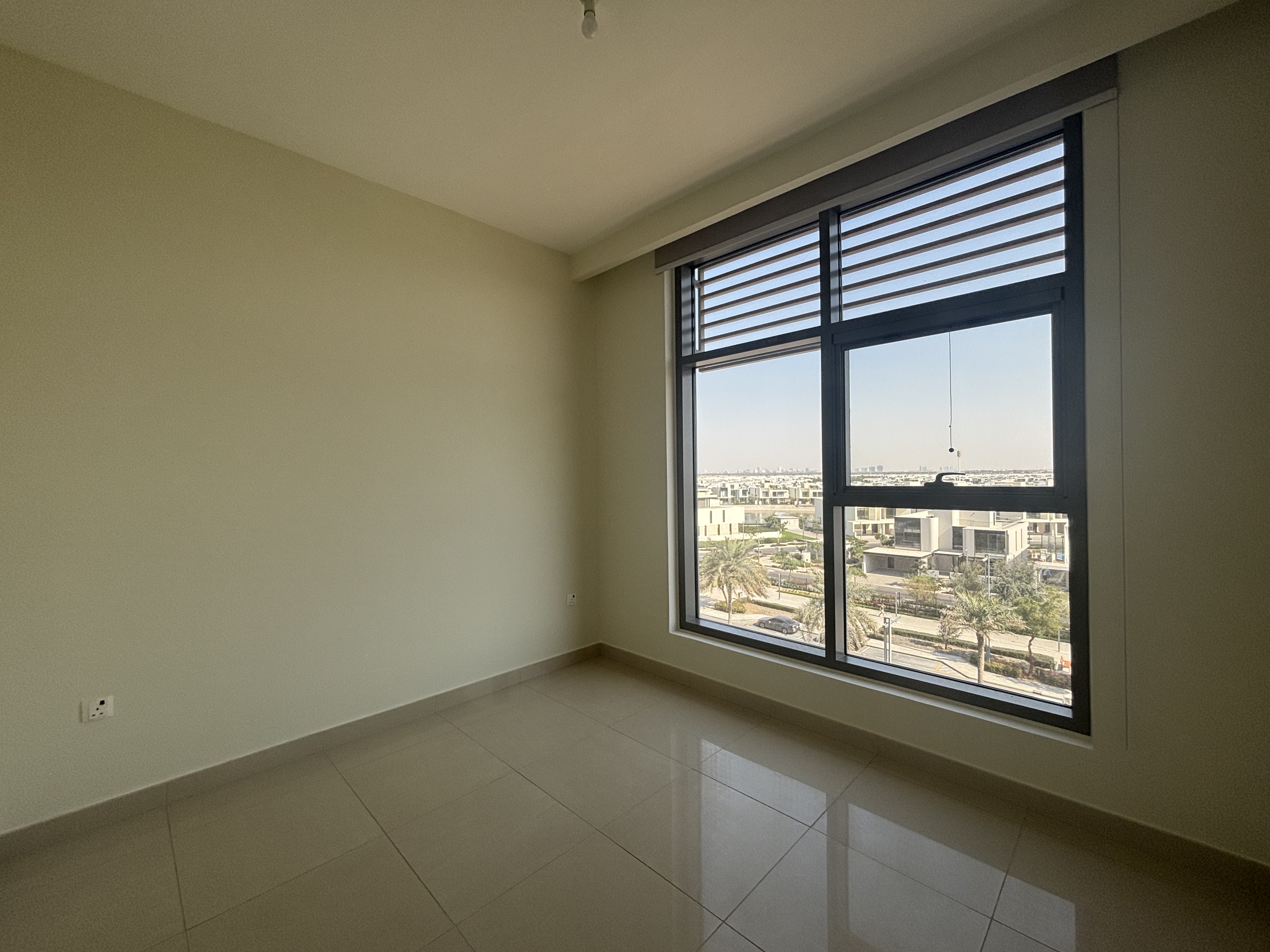 2 Bedrooms Apartment in Mulberry at Park Heights Mulberry B1
