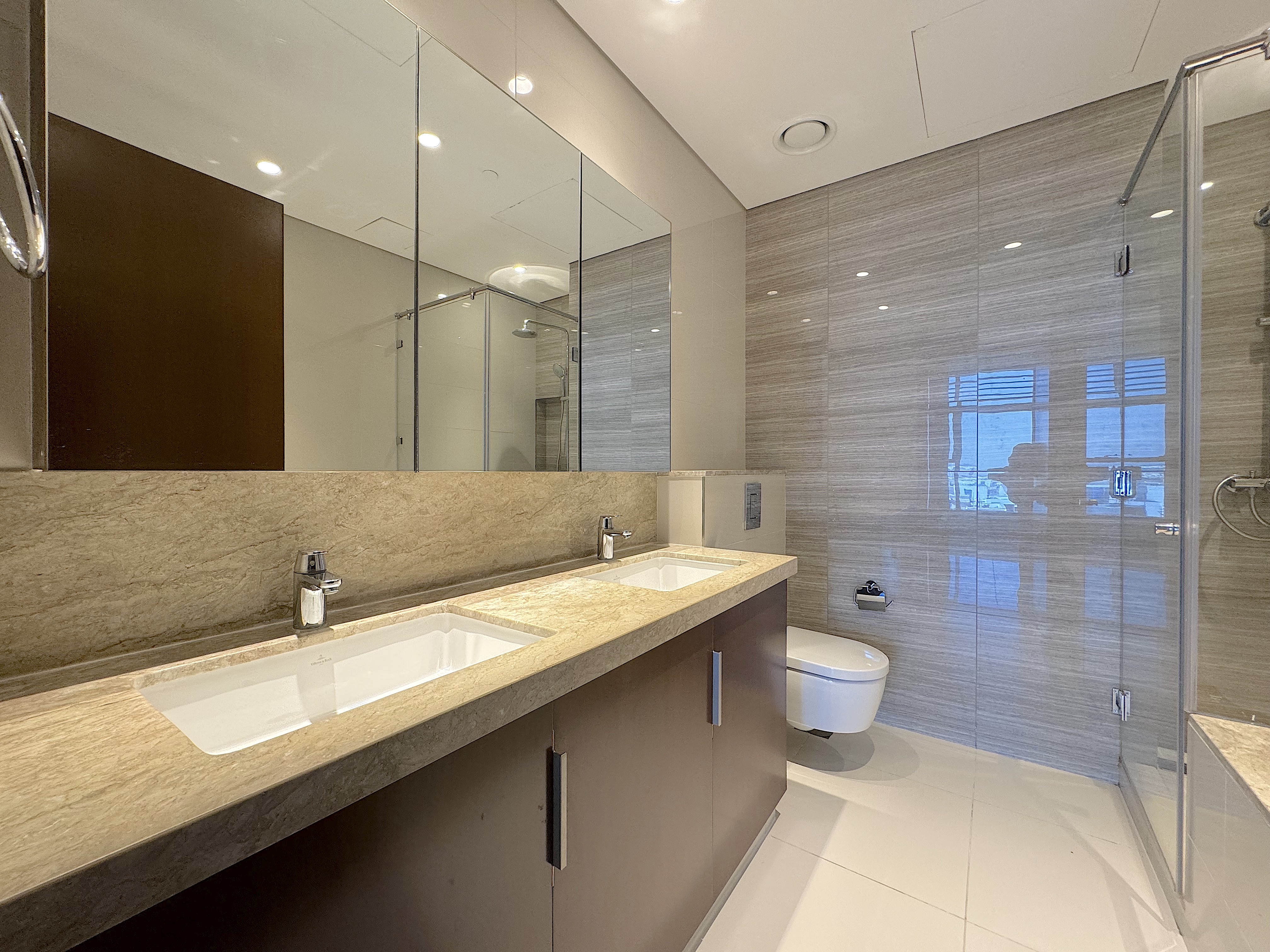 2 Bedrooms Apartment in Mulberry 2 at Park Heights Mulberry A2