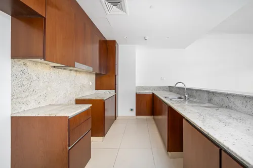 2 Bedrooms Apartment in Mulberry 2 at Park Heights Mulberry B1