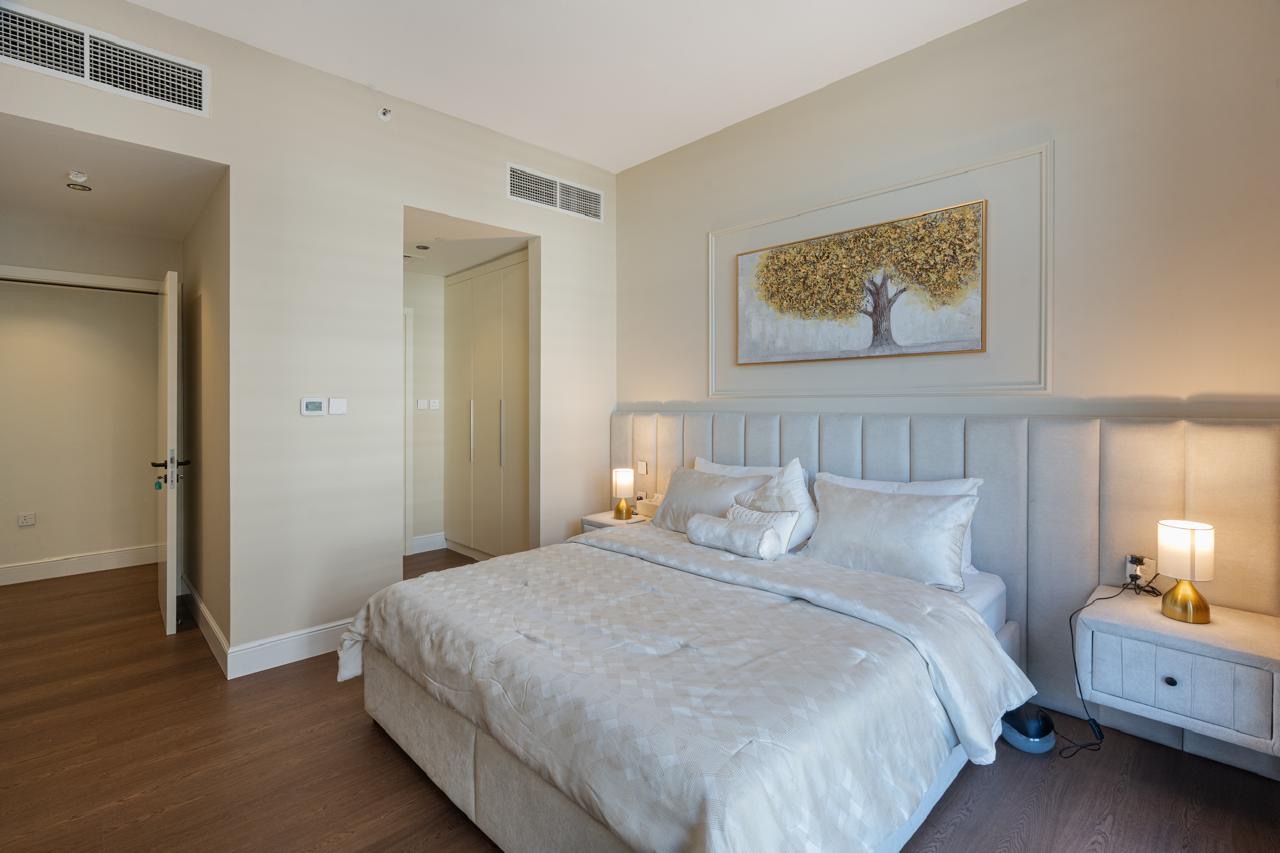 3 Bedrooms Apartment in Mulberry 2 at Park Heights Mulberry A2