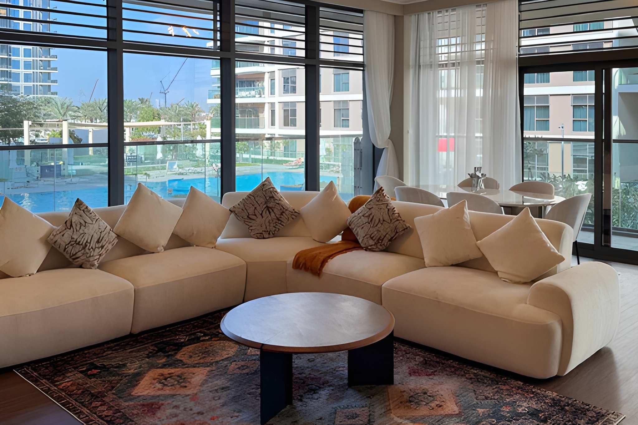 3 Bedrooms Apartment in Mulberry 2 at Park Heights Mulberry A2