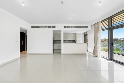 3 Bedrooms Apartment in Mulberry at Park Heights Mulberry B2