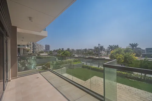 3 Bedrooms Apartment in Mulberry at Park Heights Mulberry B2