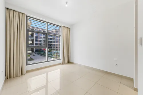 3 Bedrooms Apartment in Mulberry at Park Heights Mulberry B2