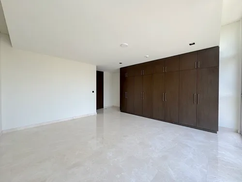 4 Bedrooms Villa in Golf Place 2