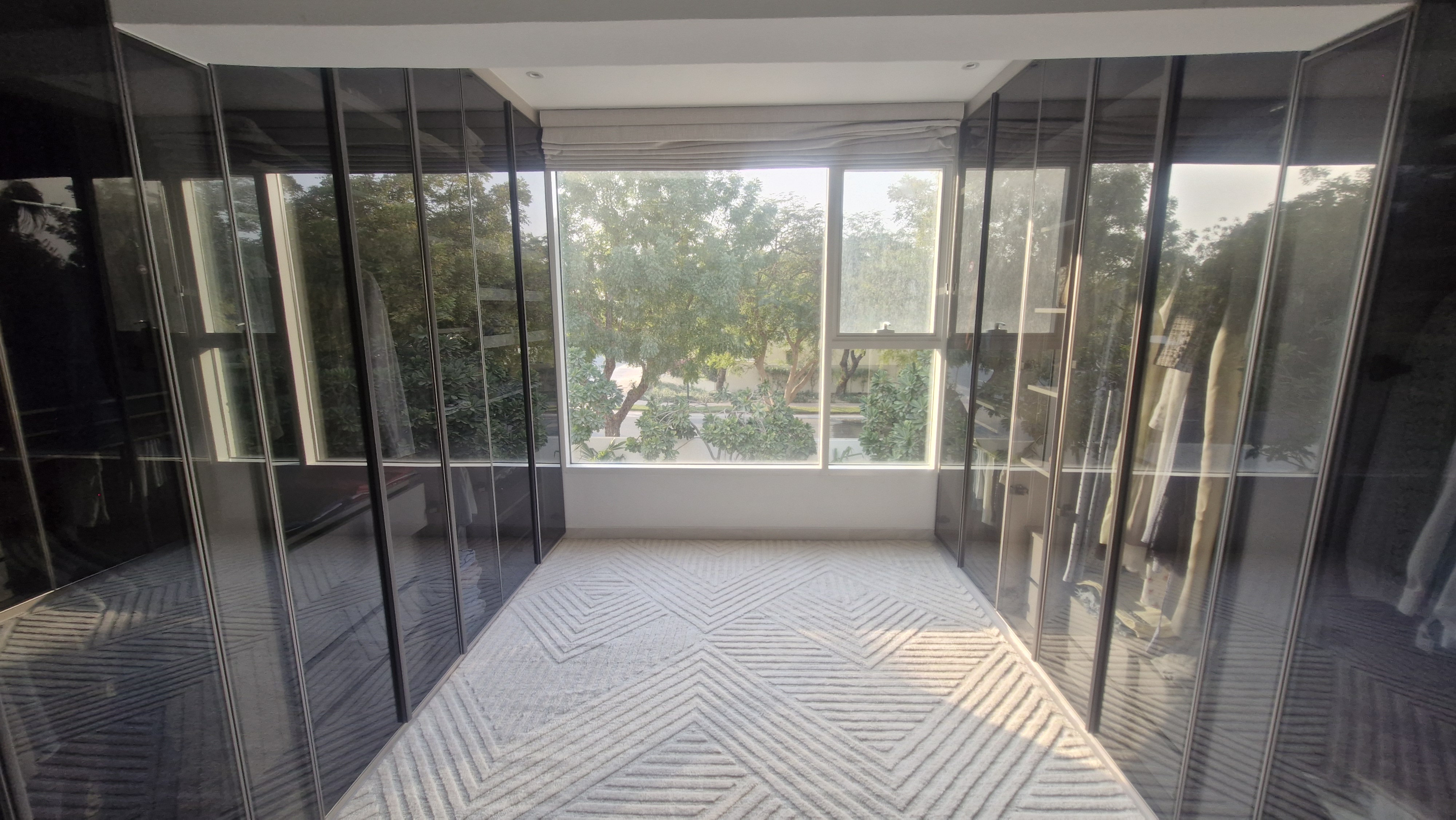 4 Bedrooms Villa in Meadows 9