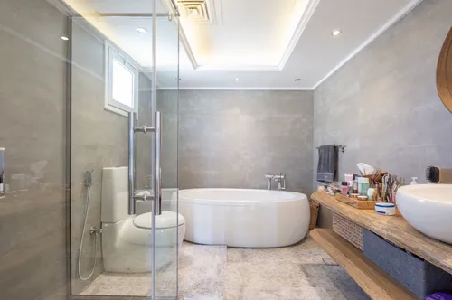 4 Bedrooms Villa in Meadows 1