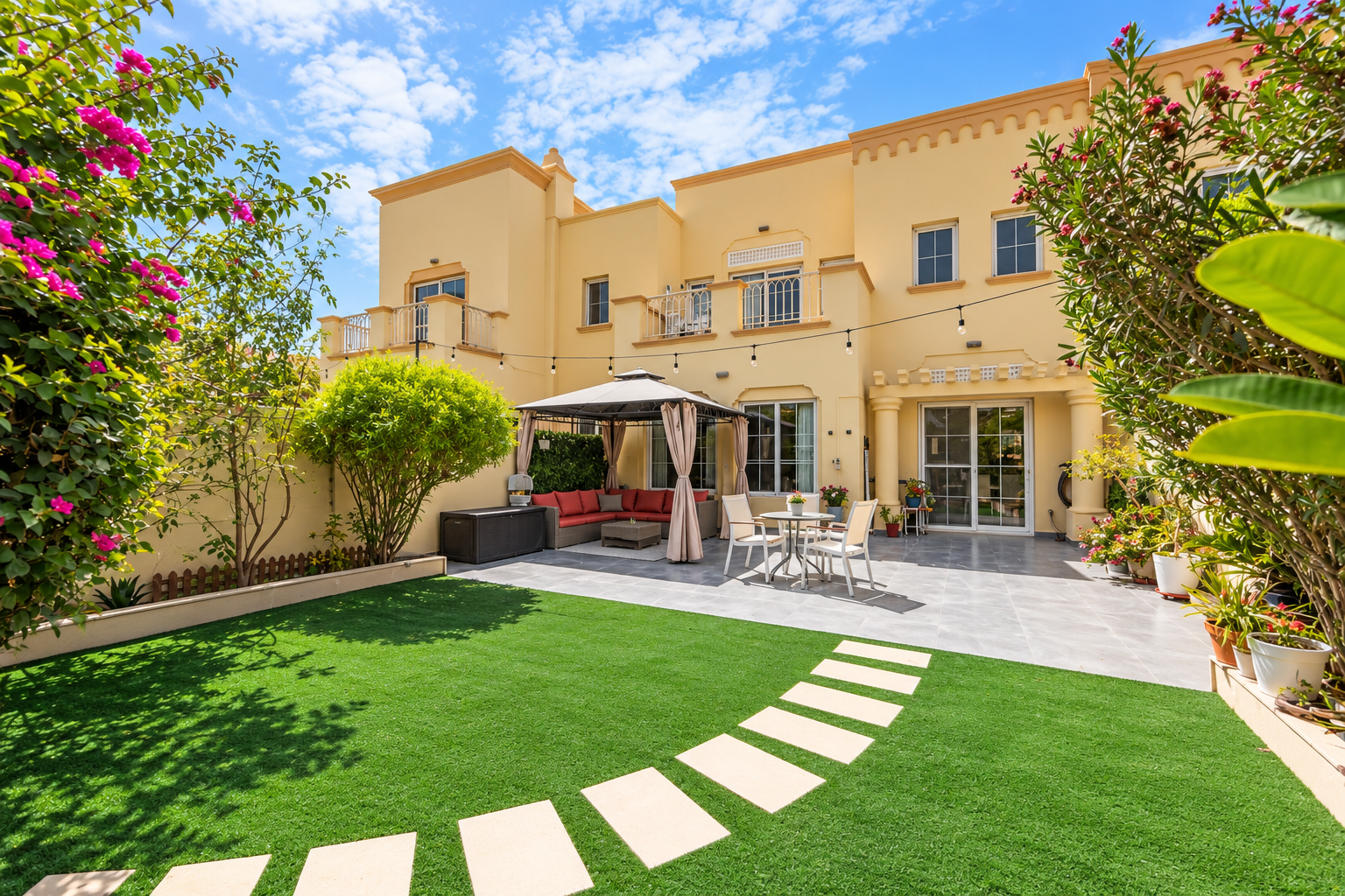 3 Bedroom Townhouse in Springs 5