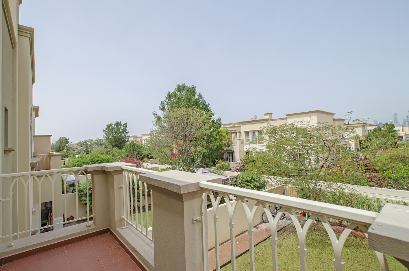 3 Bedrooms Townhouse in Springs 9