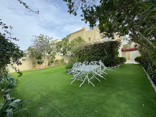 3 Bedrooms Townhouse in Springs 9