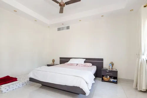 4 Bedrooms Villa in Meadows 2