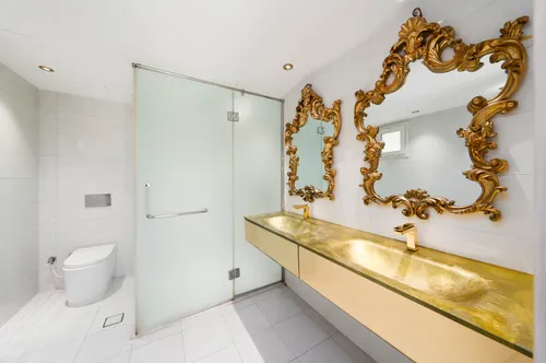 4 Bedrooms Villa in Meadows 2