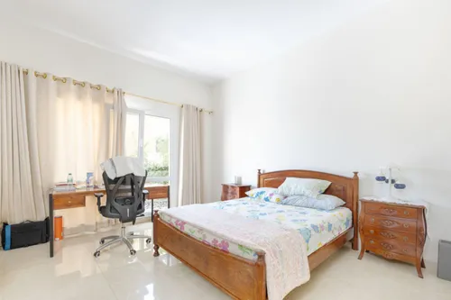 4 Bedrooms Villa in Meadows 2