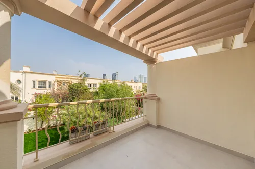 3 Bedrooms Townhouse in Springs 9