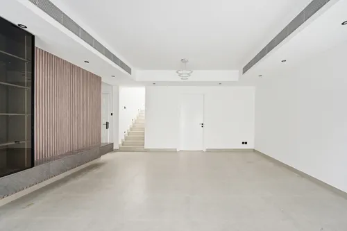 3 Bedrooms Townhouse in Springs 9