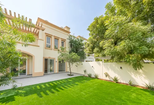 3 Bedrooms Townhouse in Springs 9