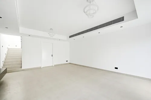 3 Bedrooms Townhouse in Springs 9