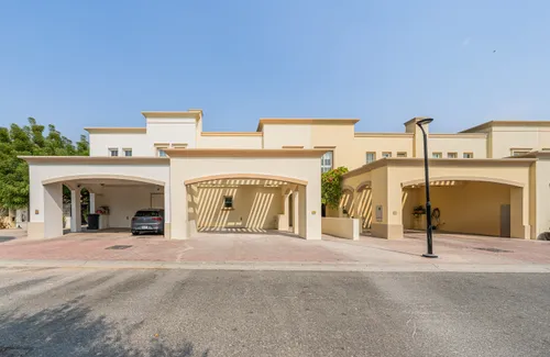 3 Bedrooms Townhouse in Springs 9