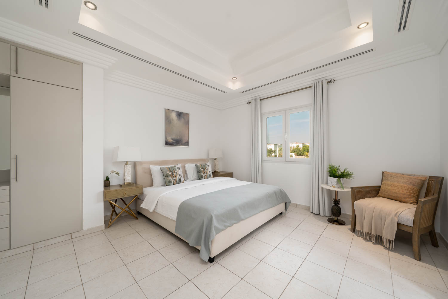 6 Bedrooms Villa in Meadows 5