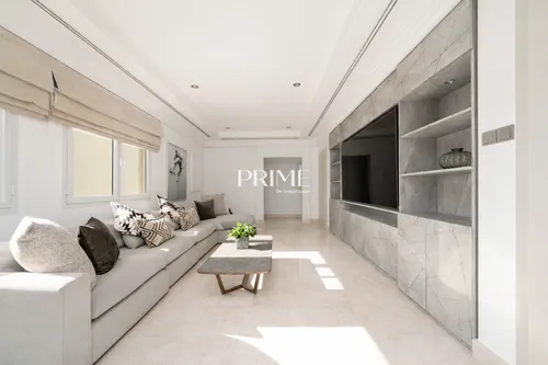 6 Bedrooms Villa in 8 Street, Meadows