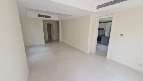 3 Bedrooms Townhouse in Springs 5