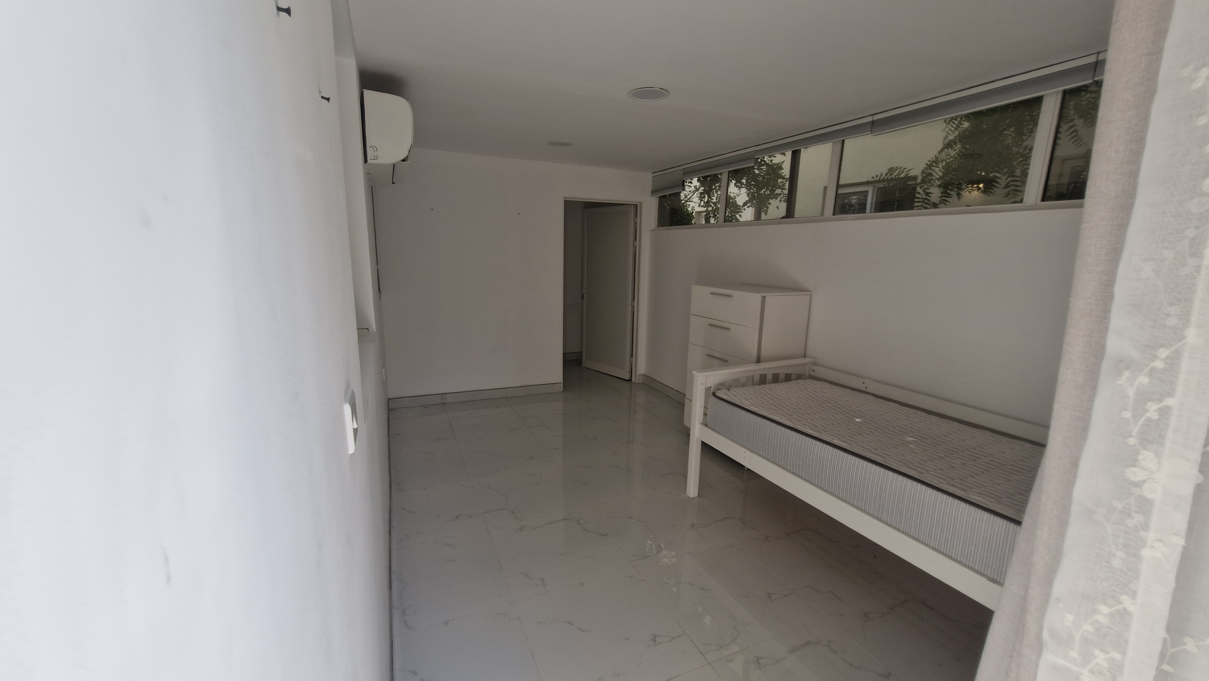 3 Bedrooms Townhouse in Springs 2