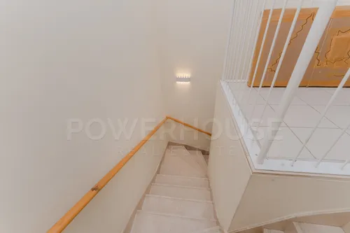 4 Bedrooms Villa in Meadows 1