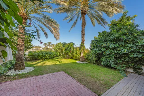 3 Bedrooms Townhouse in Springs 10