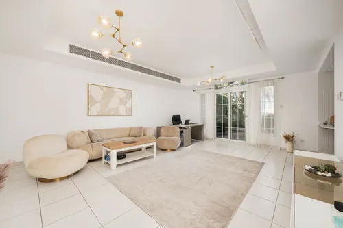 3 Bedrooms Townhouse in Springs 10