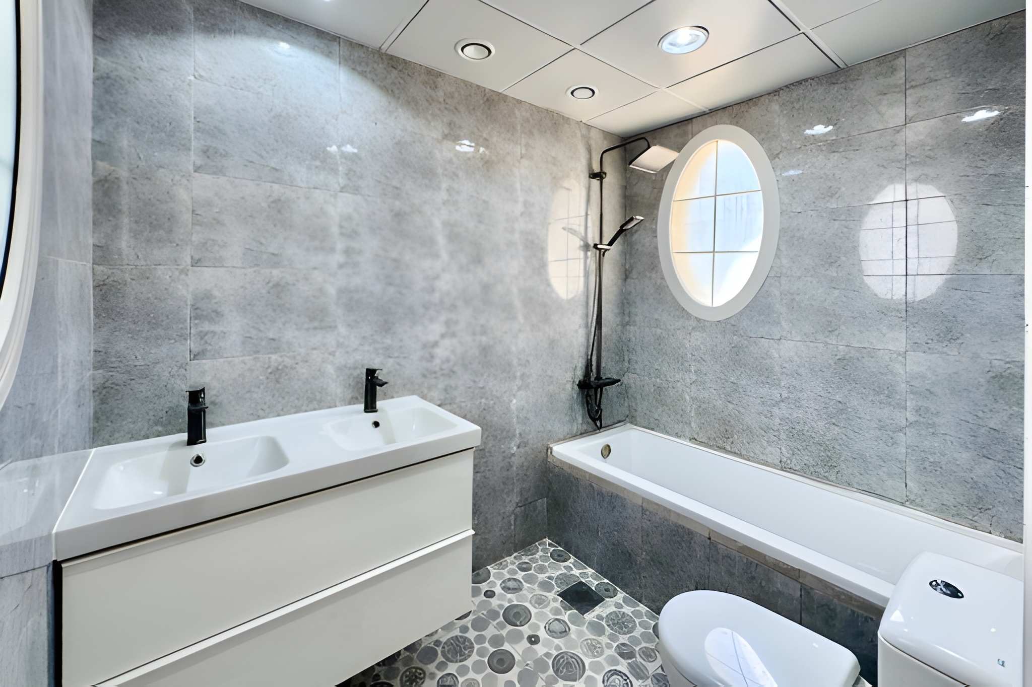 3 Bedrooms Townhouse in Springs 3