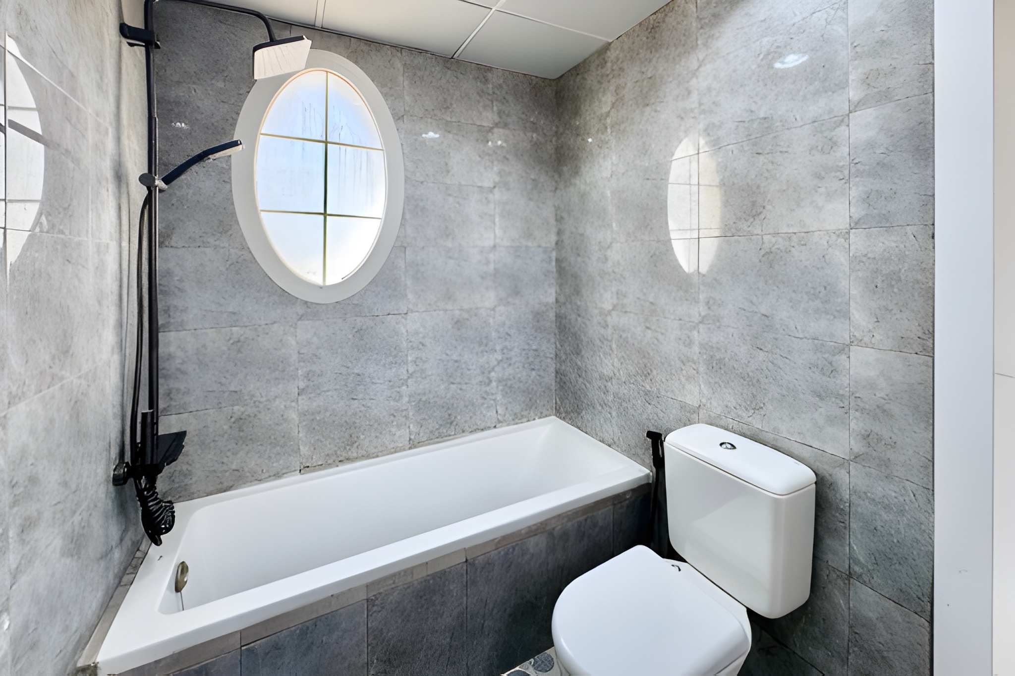 3 Bedrooms Townhouse in Springs 3