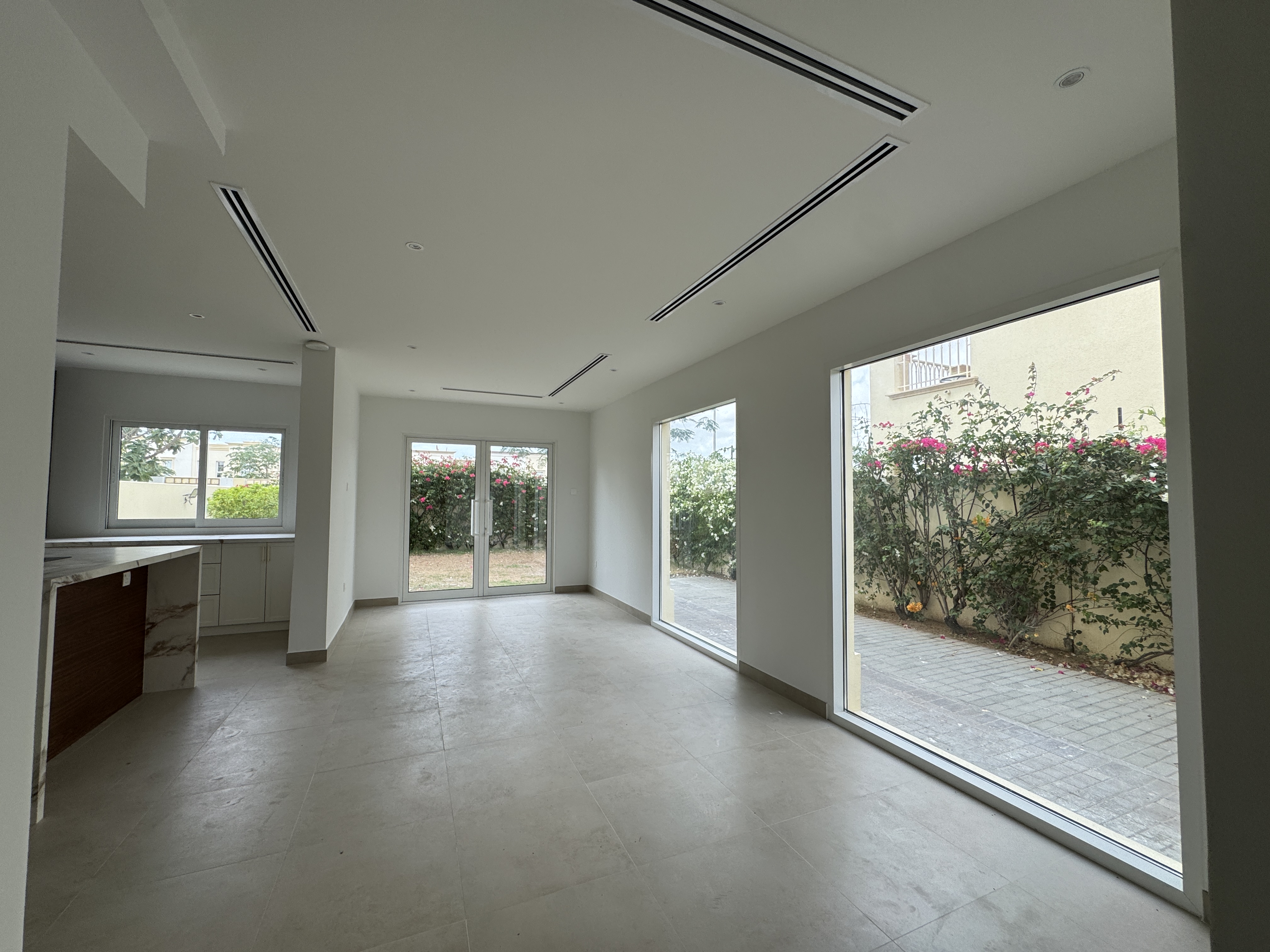 2 Bedrooms Townhouse in Springs 9