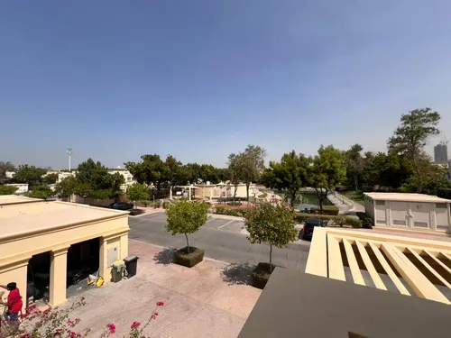 2 Bedrooms Townhouse in Springs 5