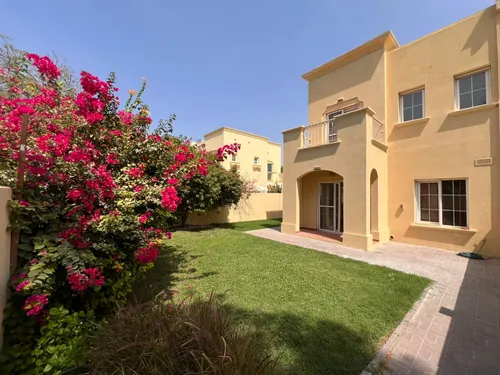 Upgraded | Large Plot | Next To Park | 2Bed