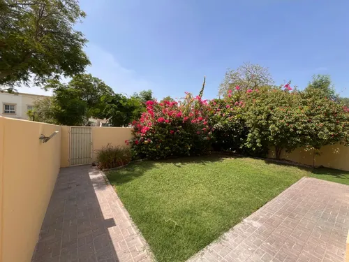 2 Bedrooms Townhouse in Springs 5