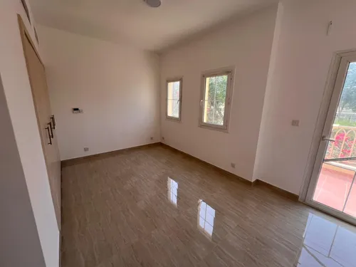 2 Bedrooms Townhouse in Springs 5