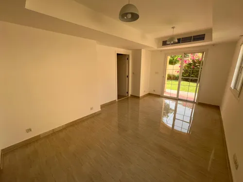 2 Bedrooms Townhouse in Springs 5