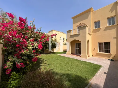 Upgraded | Large Plot | Next To Park | 2Bed