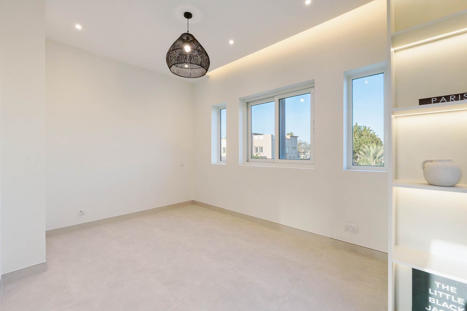 3 Bedrooms Townhouse in Springs 14