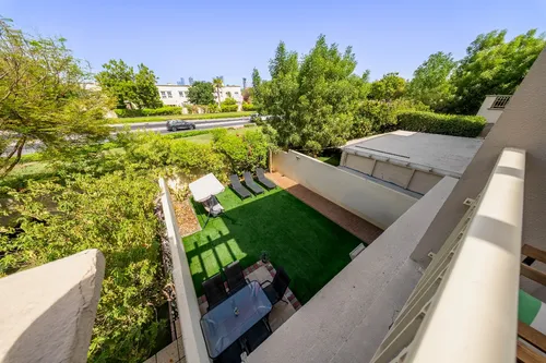 2 Bedrooms Townhouse in Springs 11