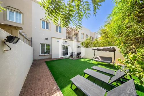 Upgraded | Modern Finish | Close to park |