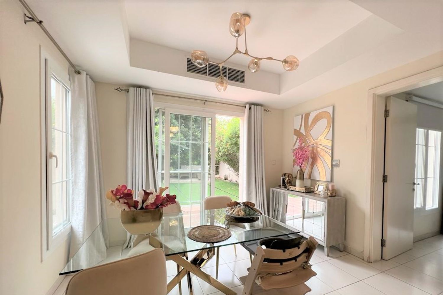 3 Bedrooms Townhouse in Springs 14