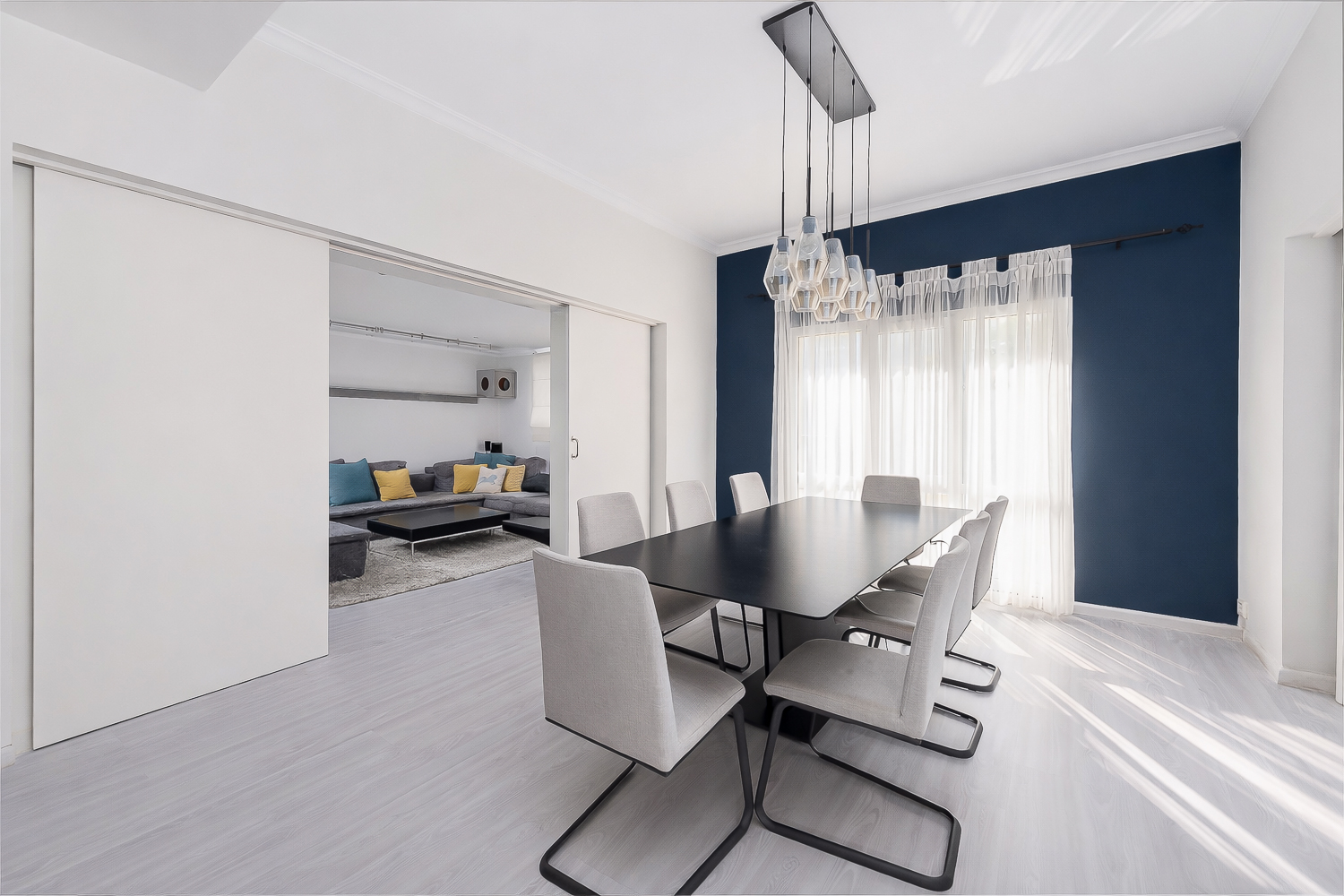 4 Bedrooms Villa in Meadows 4