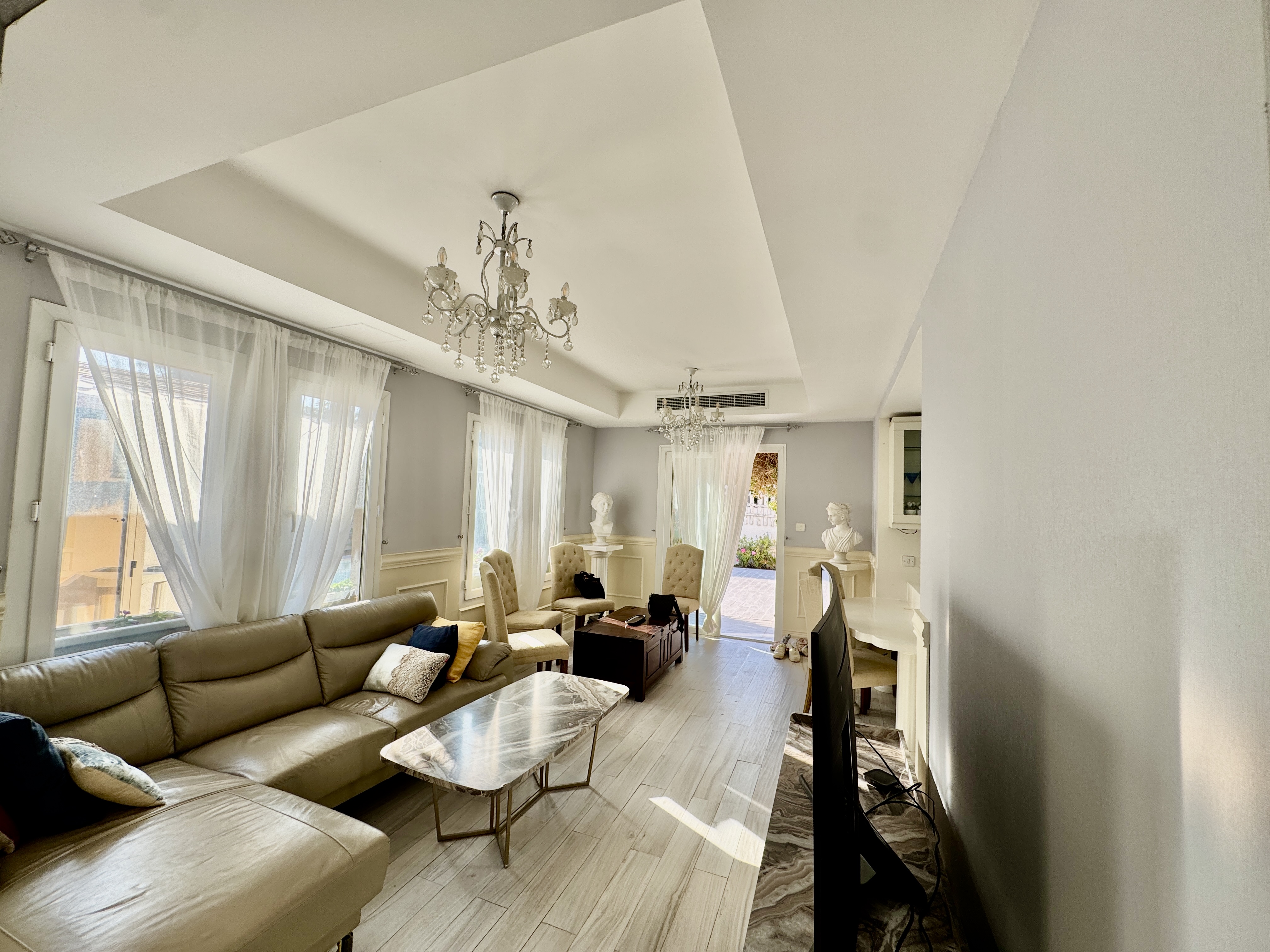 2 Bedrooms Townhouse in Springs 1