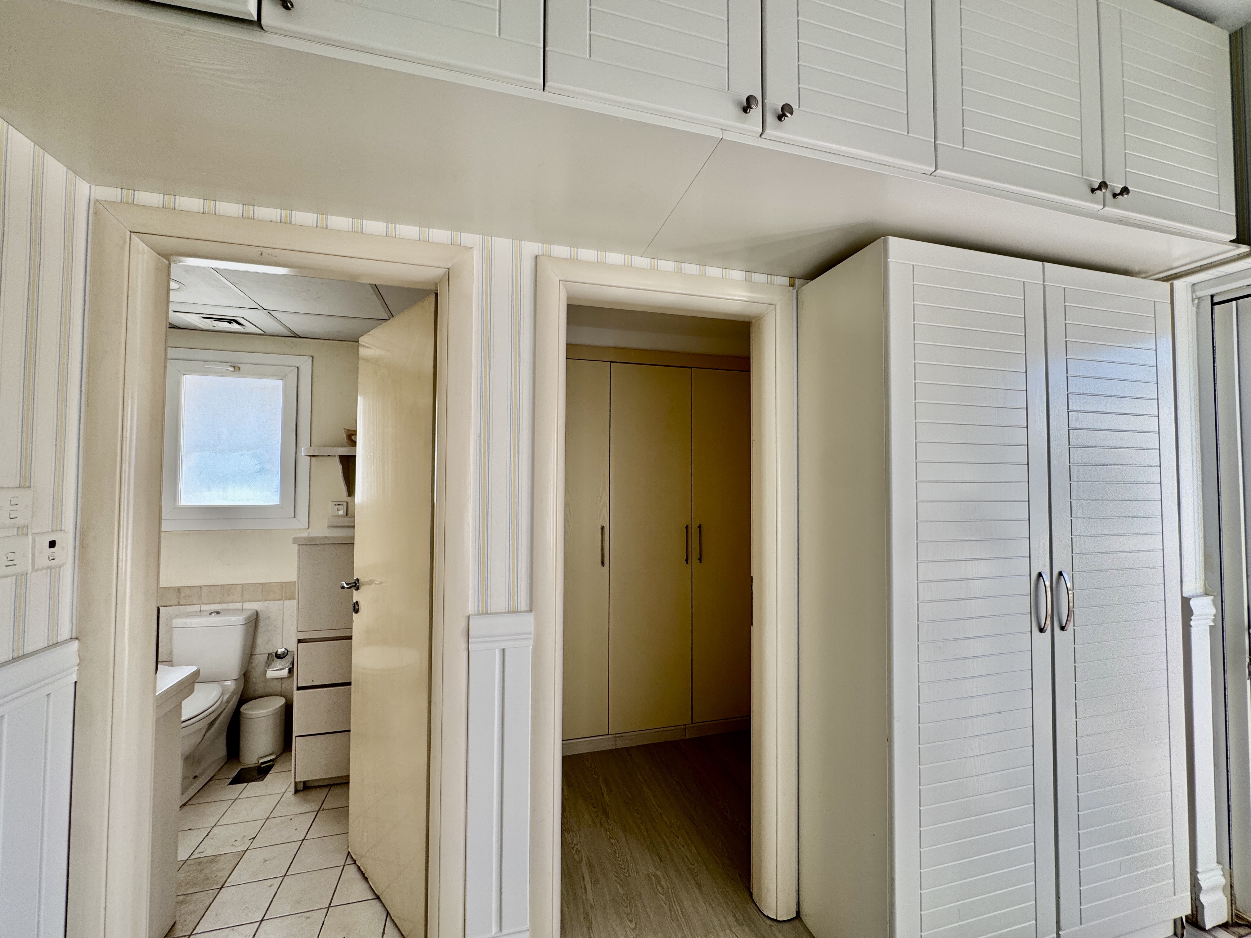 2 Bedrooms Townhouse in Springs 1